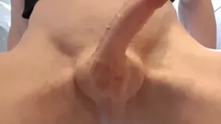 Mommy squirts five times while riding a