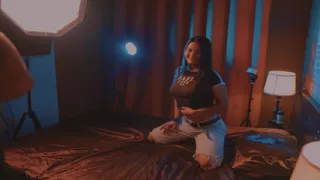 Fake Agent Fucked Model While Taking Nude Pics of Her