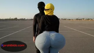 Curvy Big Ass Woman Moving Her Huge Ass
