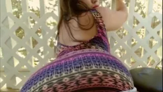 Carmita Bonita Tight Dress No Panties Flashing On Balcony