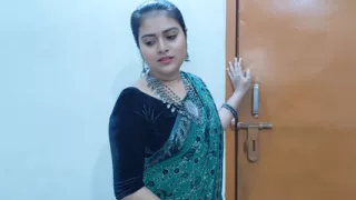 New indian bangla super beautiful girl romantic and hardly fucking video.( Full Bangla voice )