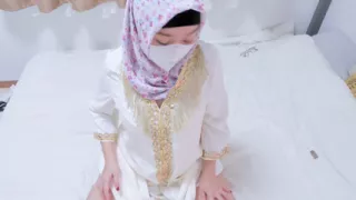 POV: Malaysian Hijabi Girl Teasing You With White Abaya Showing Off Her Big Booty