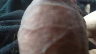 Young man seeks gay man to suck his dick
