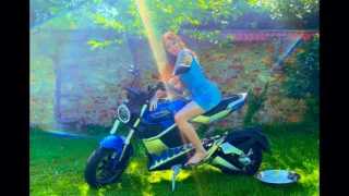 Motorcycle Pussy Rub Wet Tease & Orgasm