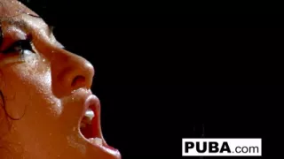 Asa Akira gives us an amazing fuck