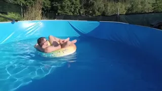 Wet Summer Ride. Handjob in the Pool