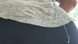 Bee's TS-clit Flashes While Twerking