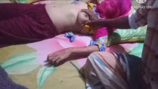 Bangladeshi stepsister give me massage. me give a massage his bobs