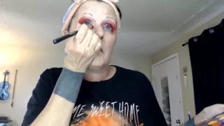 Quick Applied Mature Make up