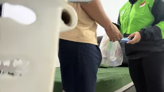 Prank Ojol Woman Invites Into Room