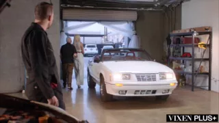 VIXENPLUS Trophy Wife Elisa Bethann Fucks Mechanic