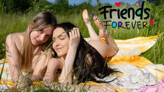 True Friendship Lasts Forever at ClubSweethearts