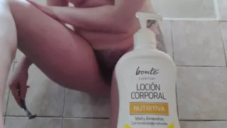 My Post-shave Routine Is to Put on a Body Lotion