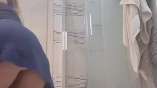 I Was on All Fours in the Bathroom