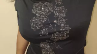 Telugu Anu Aunty in Black One Piece