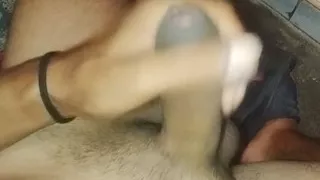 A Straw Immediately Stops with Me