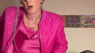 Jess Rides Dildo
