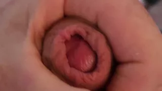Quick cumshot closeup