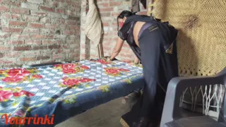 Loan ki kisst ke badle chut mili bhabhi ki