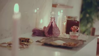 Exclusive Aphrodite Bath - Vlog