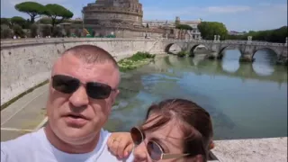 Rough Couple Sex in Rome - Hairy MILF Mirror Play & Creampie
