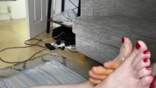 Foot Fetish - Oily Feet Play