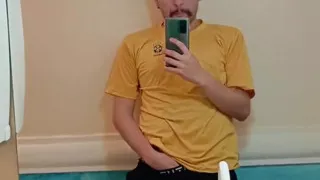 I Sucked off the Straight Guy From Down the Street Who Has a Cock the Size of a Huge Drink Can.