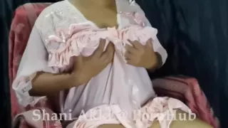 Sri Lankan Mature MILF Web Cam Sex Fun with Her Boyfriend