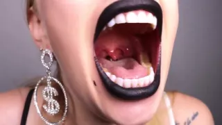 The Customer Wrote: Thanks for the Video. You're a Human-eating Giantess