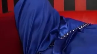 She Is Blindfolded German Slut Who Likes to Get Ass Fucked
