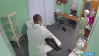 Fake Hospital - Fake Hospital Doctor Puts an Innocent New Patient Under His Spell for a Hot Pounding