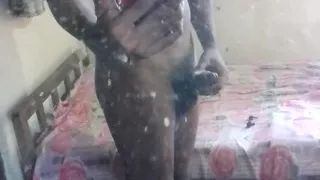 MMS Show Guy Cock
