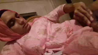 Desi hijabi sissy anal fingering