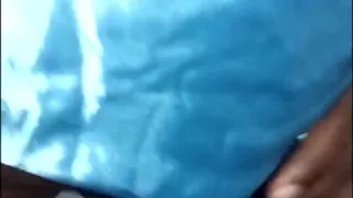 Sri Lankan MILF Peeing