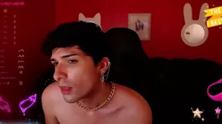 Twink Masturbates in Public