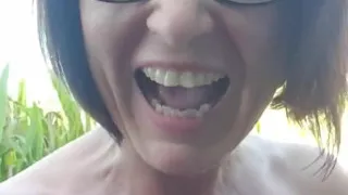 Nude Run with Squirt in Cornfield