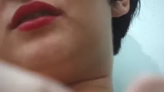Close up Session with German Babe Who Likes to Spread Her Holes