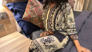 Abbu Ke Chote Bhai Ne Apni Bhatiji Ke Sath Doggy Style Mein Sex Kiya