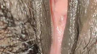 Dubai ke dost ki wife ko uske ghar jaa ke uski chut ka nazara liya tight chut ka maza