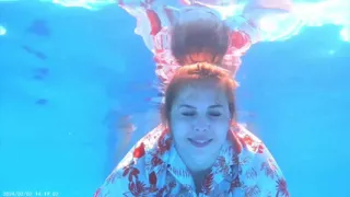 Long Breath Holding Underwater
