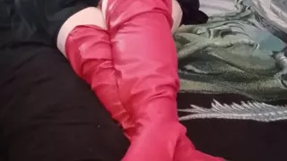 BBW Bat Girl Masturbates for You with Her Golden Gloves on!
