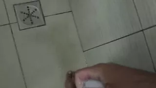 Handjob cumming