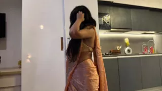 Wife Ne Apne Pati Ko Bahar Sex Karte Hu Pakda Phir Wife Ki Chudai Kiya