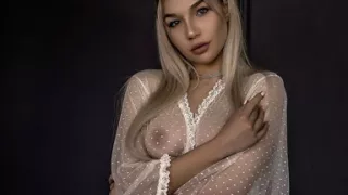Sanktor - Curvy MILF with Huge Butt Solo Teasing