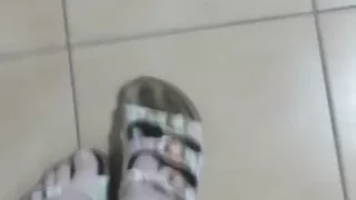 Creamy Slippers