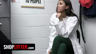 Shoplyfter -sexy Girl Have to Submit to Officers Demands to Avoid Severe Prison Time