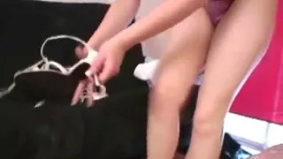 Jessica Gives a Nice Handjob
