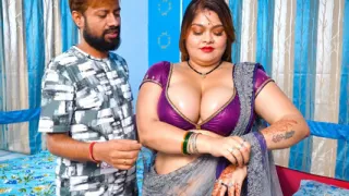 Bhaiya ke bahar jaate hi badi doodhwali bhabhi ko chod diya