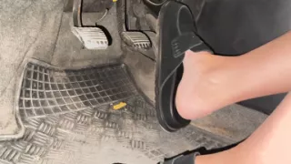 Sexy Legs Car Won't Start