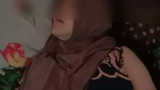 The sighing of a village girl in hijab is really very delicious part2